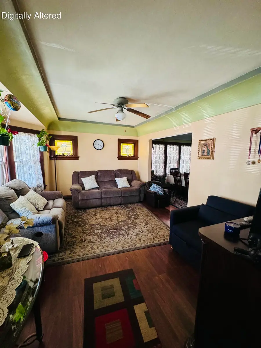3253 S 15th St S, Milwaukee, WI 53215 - #2