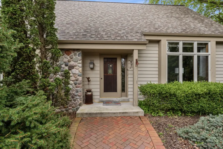 5099 Valley Trl, West Bend, WI 53095 - #3