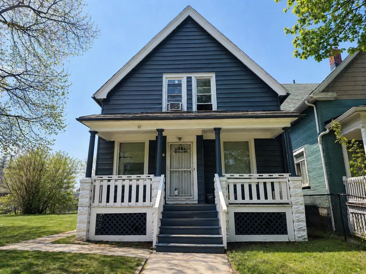 3133 N 9th St, Milwaukee, WI 53206 - #1