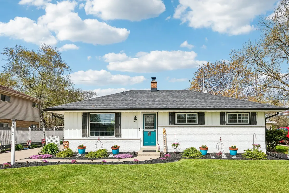 3812 5th Ave, South Milwaukee, WI 53172 - #1