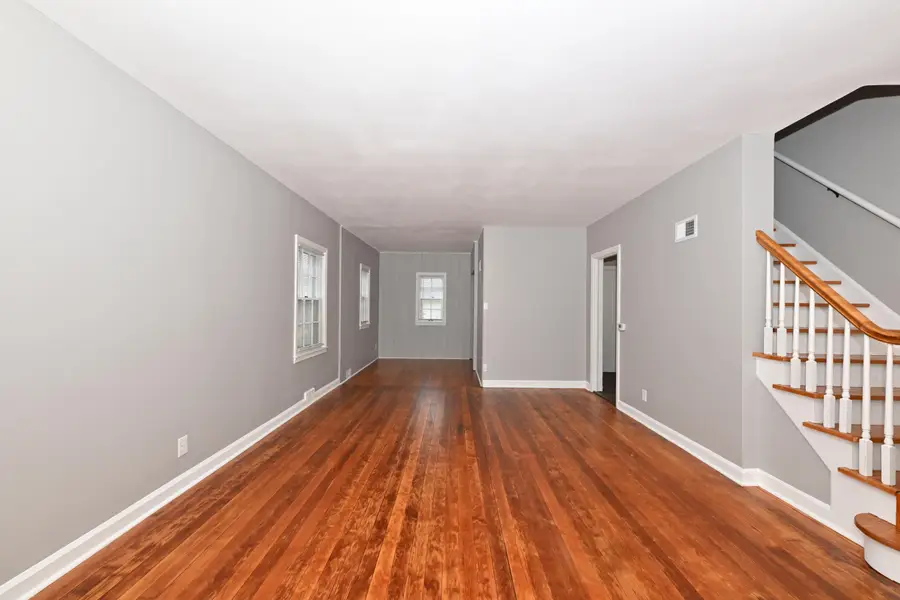 5724 W Roosevelt Dr, Milwaukee, WI 53216 - #3