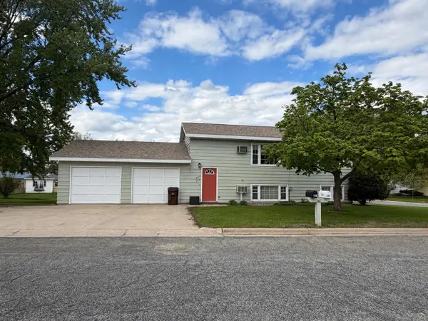 305-307 Larch Ave, Onalaska, WI 54650