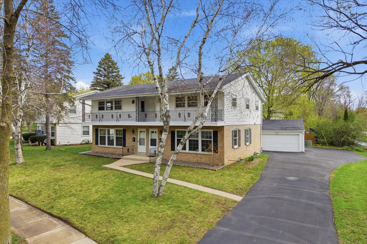 W56N710 Hawthorne Ave, Cedarburg, WI 53012 - #1