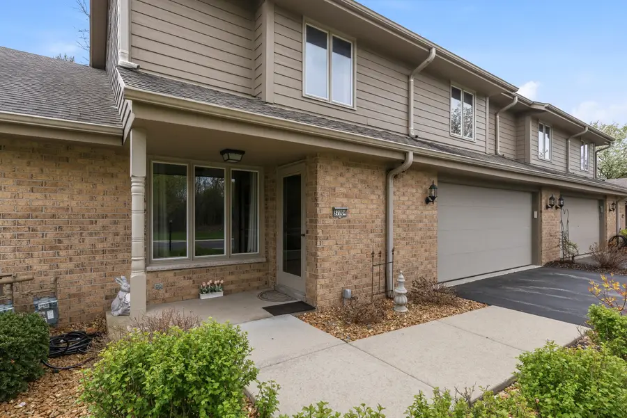 3770 Klondike Ct, Brookfield, WI 53045 - #2