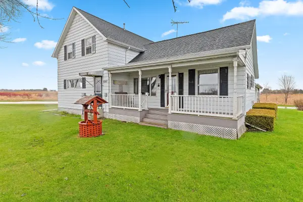 8217 State Hwy 42, Two Rivers, WI 54241