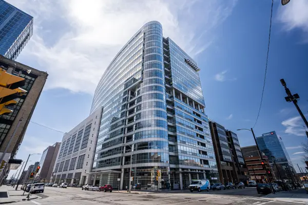 545 E Wells St, Milwaukee, WI 53202
