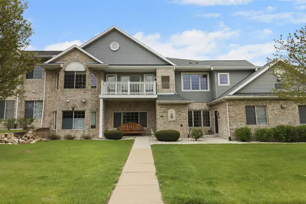 6911 53rd St, Kenosha, WI 53144