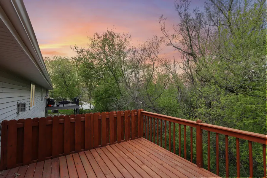 2908 Valley Ave, West Bend, WI 53095 - #2