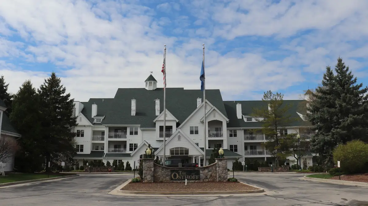 101 Osthoff Ave, Elkhart Lake, WI 53020 - #1