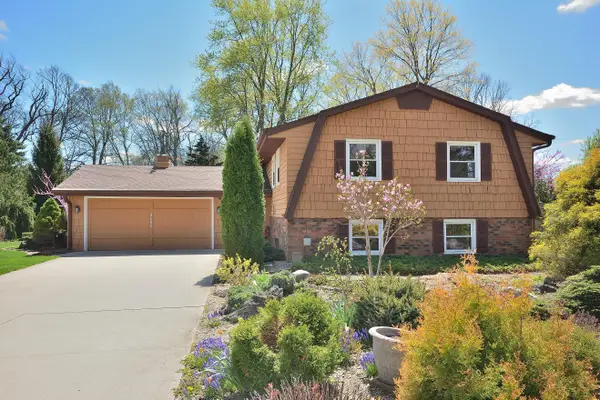 3685 S 104th St, Greenfield, WI 53228