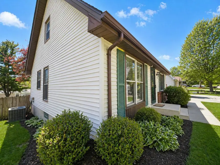 5211 Maryland Ave, Racine, WI 53406 - #2