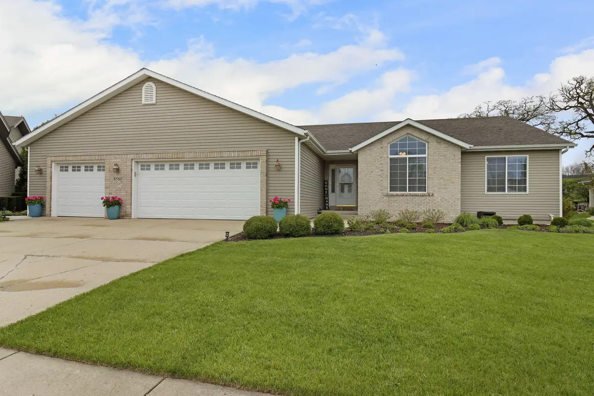 8560 37th Ave, Kenosha, WI 53142 - #1