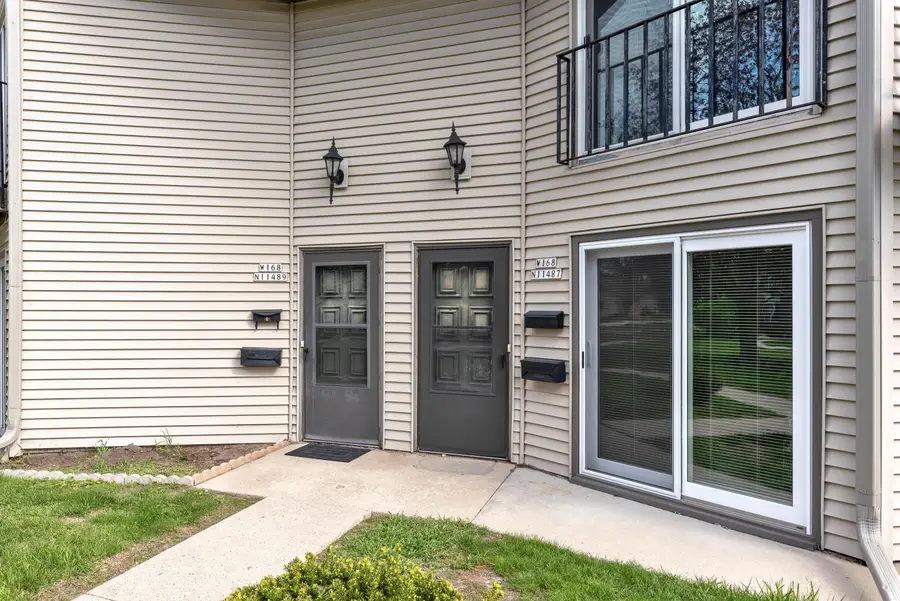 W168N11487 El Camino Dr, Germantown, WI 53022 - #3