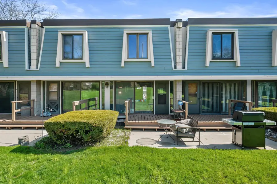 3333 5th Ave, South Milwaukee, WI 53172 - #2