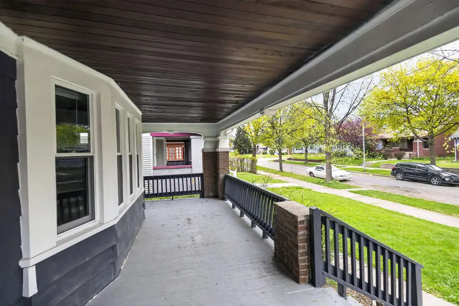 2618 N 46th St, Milwaukee, WI 53210 - #3