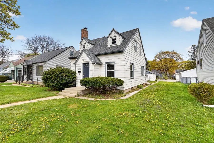 5260 N 49th St, Milwaukee, WI 53218 - #2