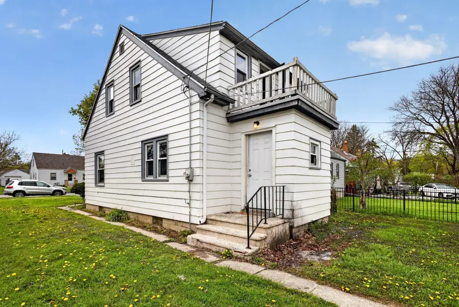 5260 N 49th St, Milwaukee, WI 53218 - #3
