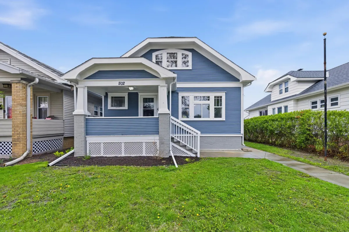 1102 Walton Ave, Racine, WI 53402 - #1