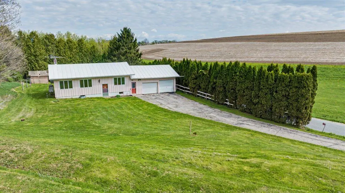 S2795 Natwick Rd, Westby, WI 54667 - #1
