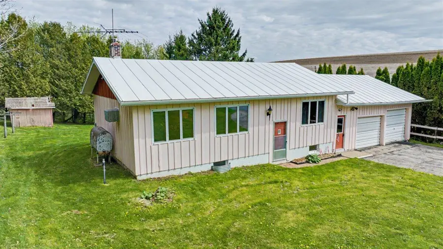 S2795 Natwick Rd, Westby, WI 54667 - #2