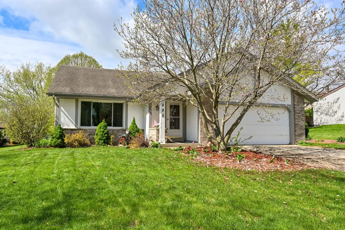 495 E Marquette Ave, Oak Creek, WI 53154 - #1