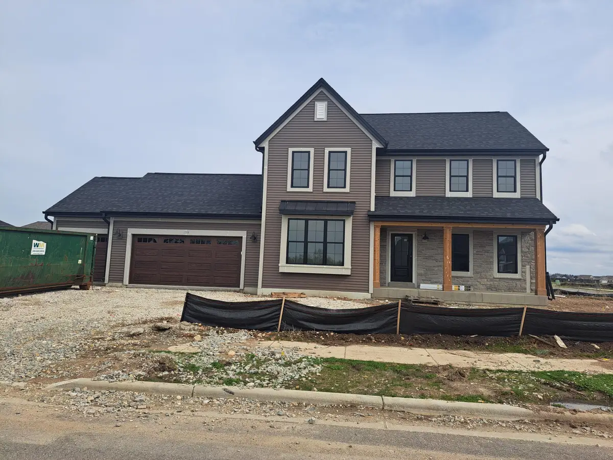 1733 Hammock Ln, Oconomowoc, WI 53066 - #1