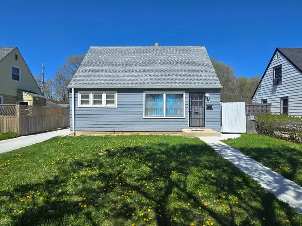 5630 W Carmen Ave, Milwaukee, WI 53218
