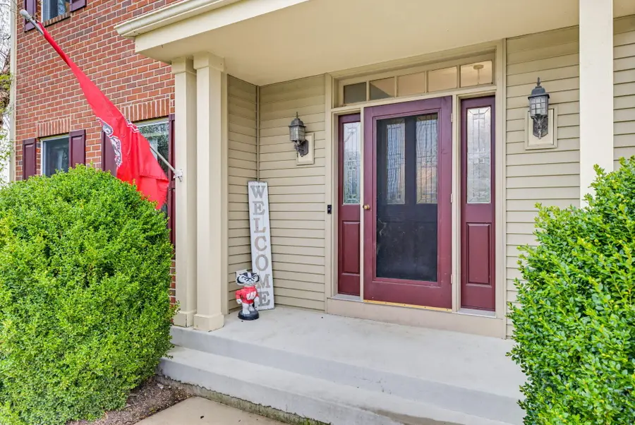 740 Meadow Ridge Ct, Brownsville, WI 53006 - #2