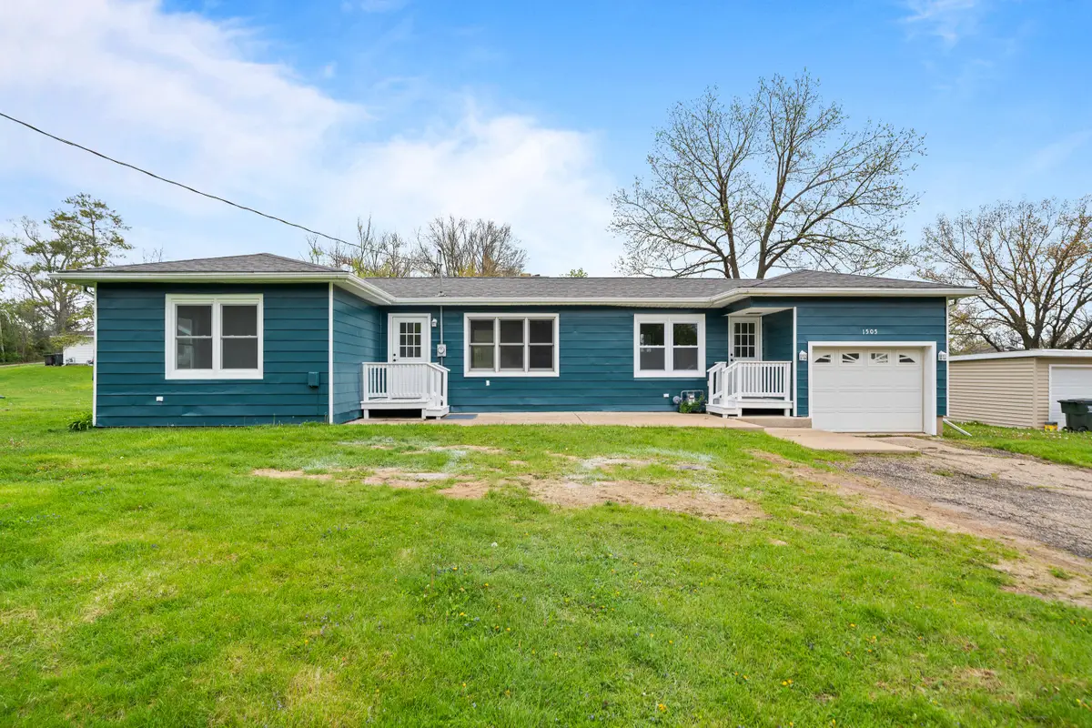 1505 Conant St, Lake Geneva, WI 53147 - #1
