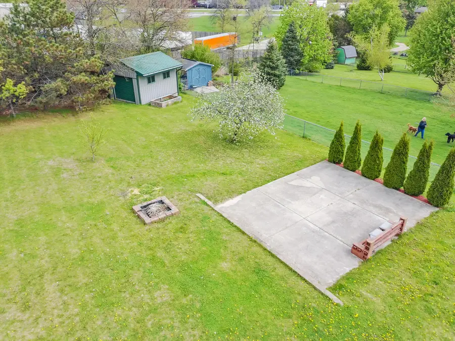 408 Dunford Dr, Burlington, WI 53105 - #2
