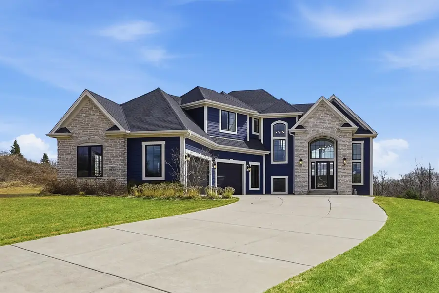 N87W25037 Bay Ct, Lisbon, WI 53089 - #2