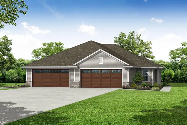 401 Park Villas Cir, Waterford, WI 53185
