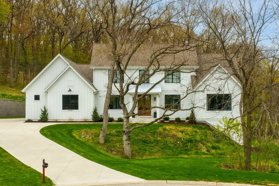 S67W20095 Benjamin Ct, Muskego, WI 53150 - #2