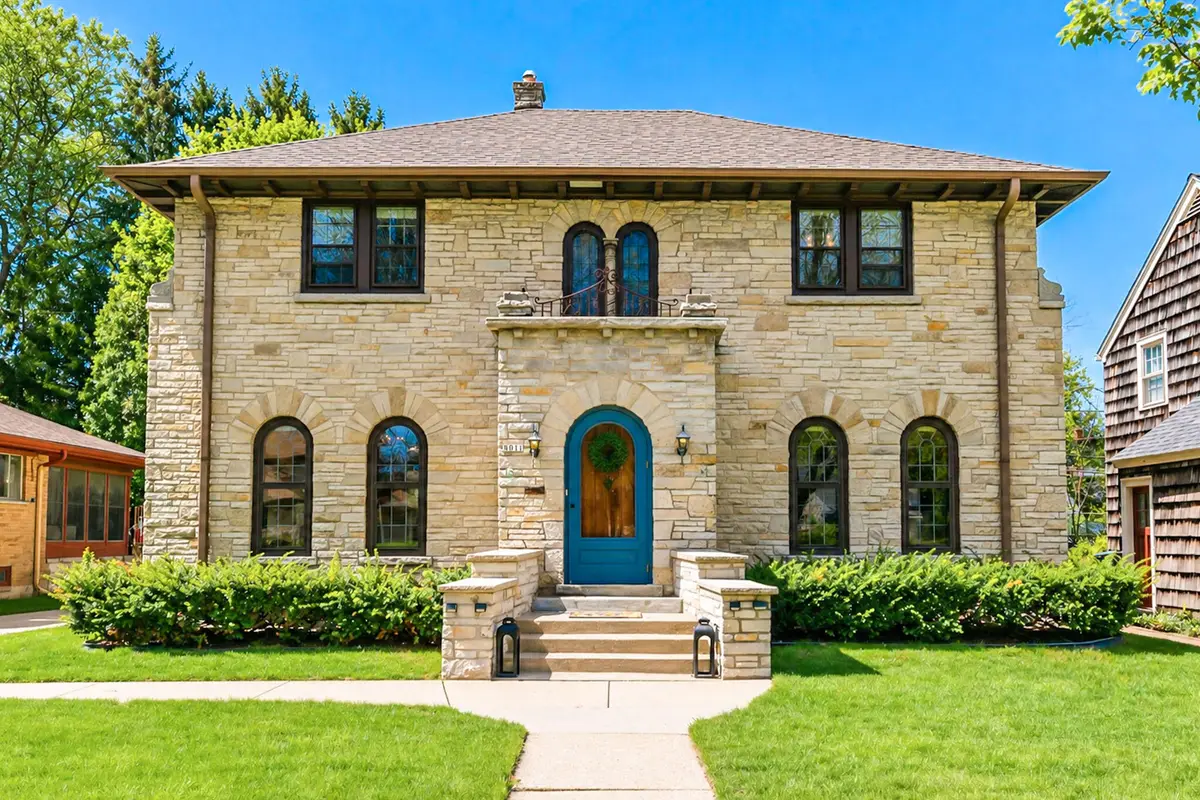 8011 Jackson Park Blvd, Wauwatosa, WI 53213 - #1