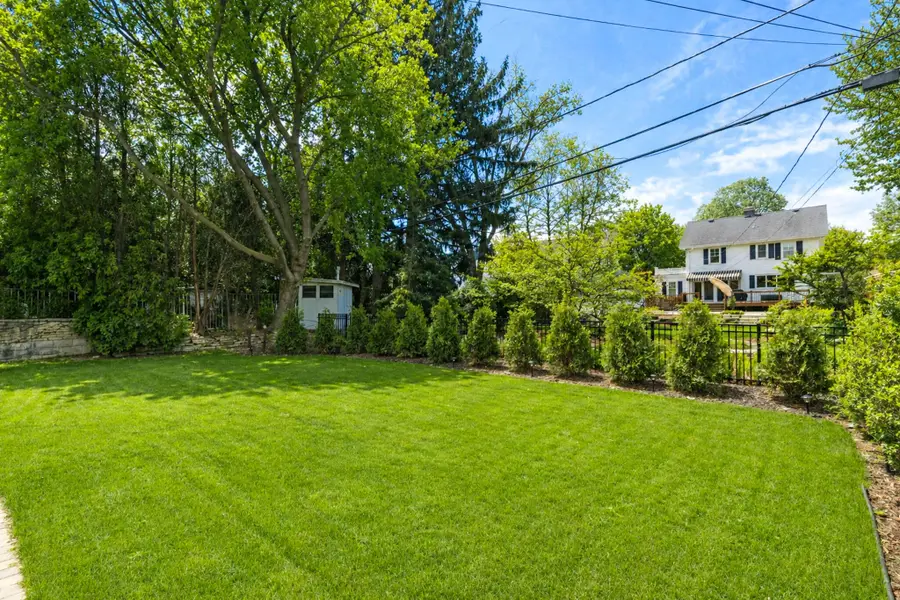 8011 Jackson Park Blvd, Wauwatosa, WI 53213 - #3