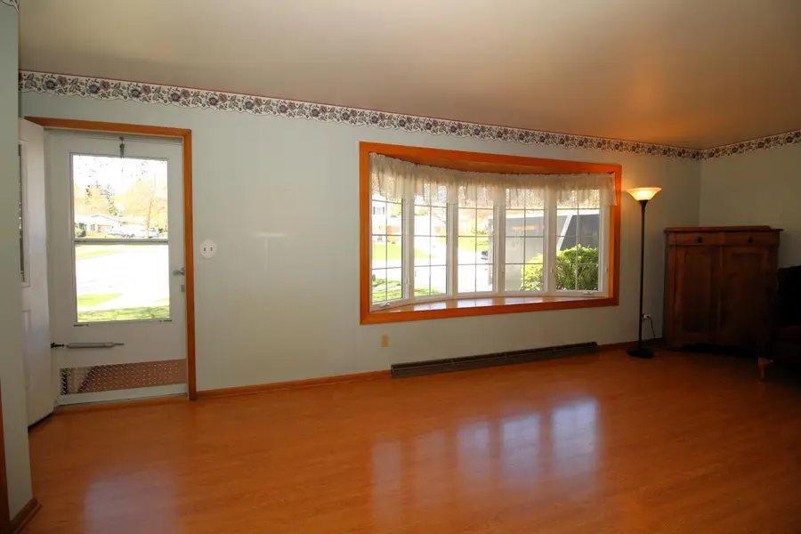 1721 Sylvan Way, West Bend, WI 53095 - #3