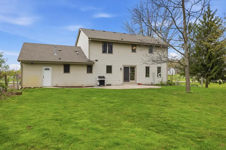 8715 Halverson Rd, Waterford, WI 53185 - #2