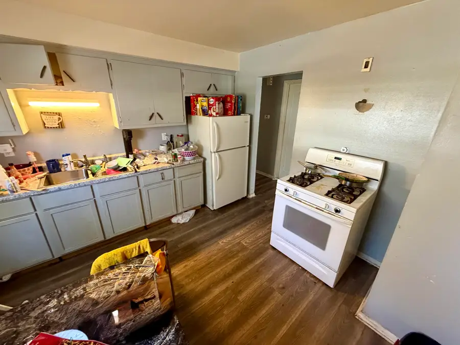6530 W Carmen Ave, Milwaukee, WI 53218 - #3