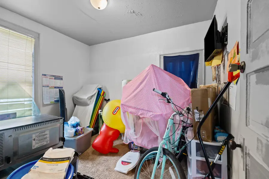 2850 N 28th St, Milwaukee, WI 53210 - #3