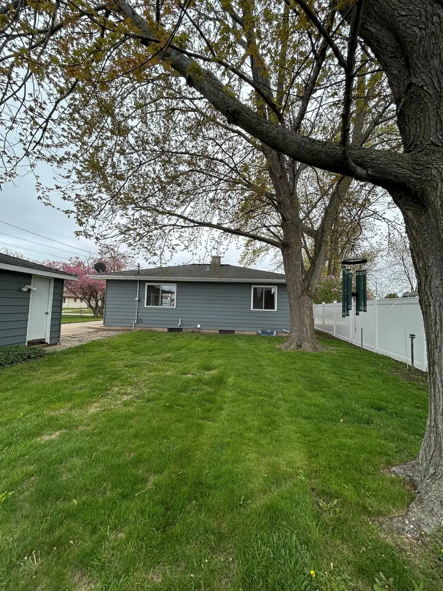 8631 15th Ave, Kenosha, WI 53143 - #2