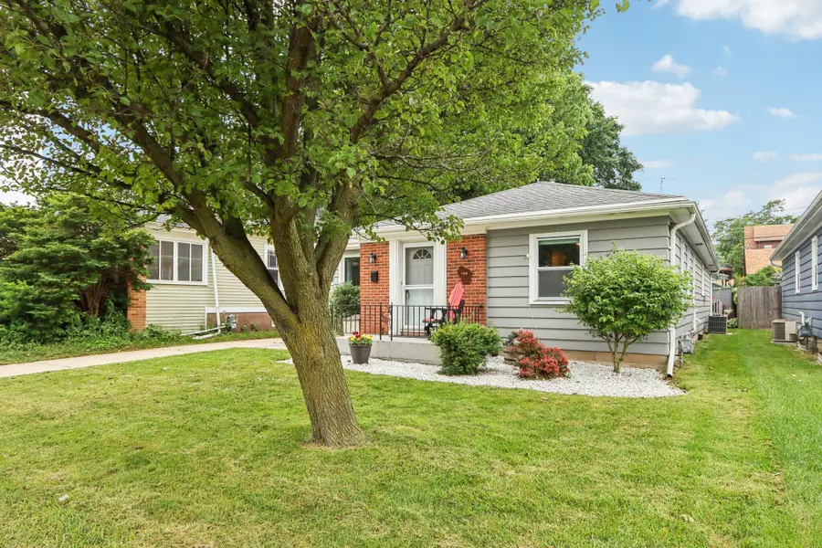 1104 Lathrop Ave, Racine, WI 53405 - #2