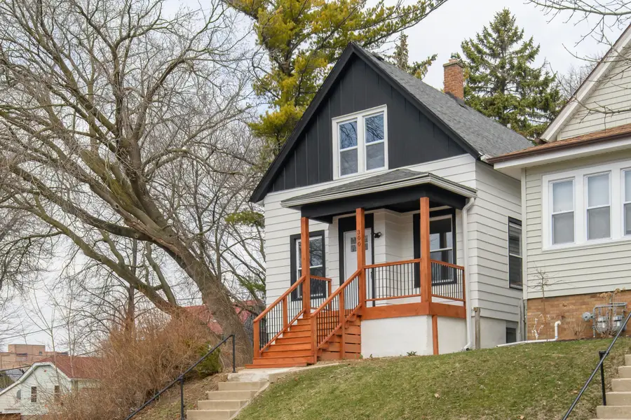 300 E Rosedale Ave, Milwaukee, WI 53207 - #2
