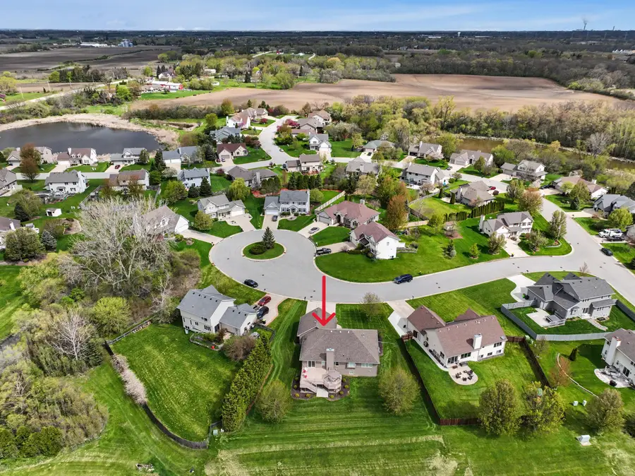 9225 Auburn Ct, Mount Pleasant, WI 53406 - #3