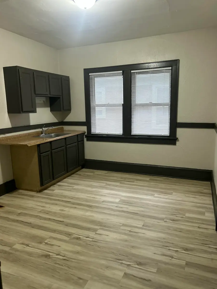 2435 N 41st St, Milwaukee, WI 53210 - #2