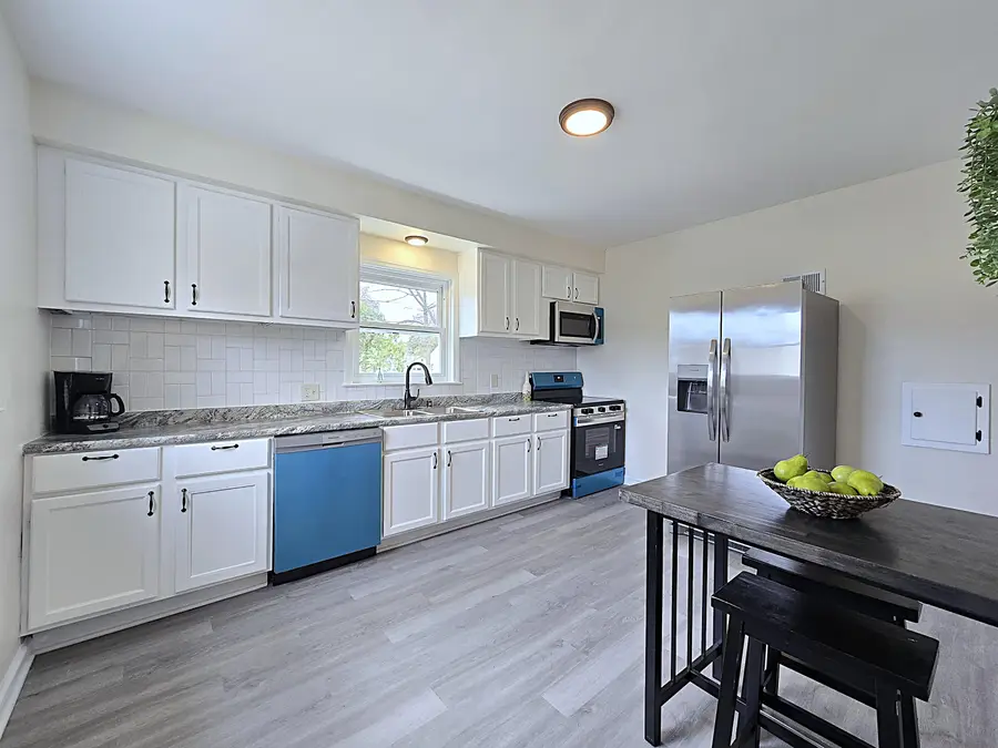4823 N 51st Blvd, Milwaukee, WI 53218 - #2