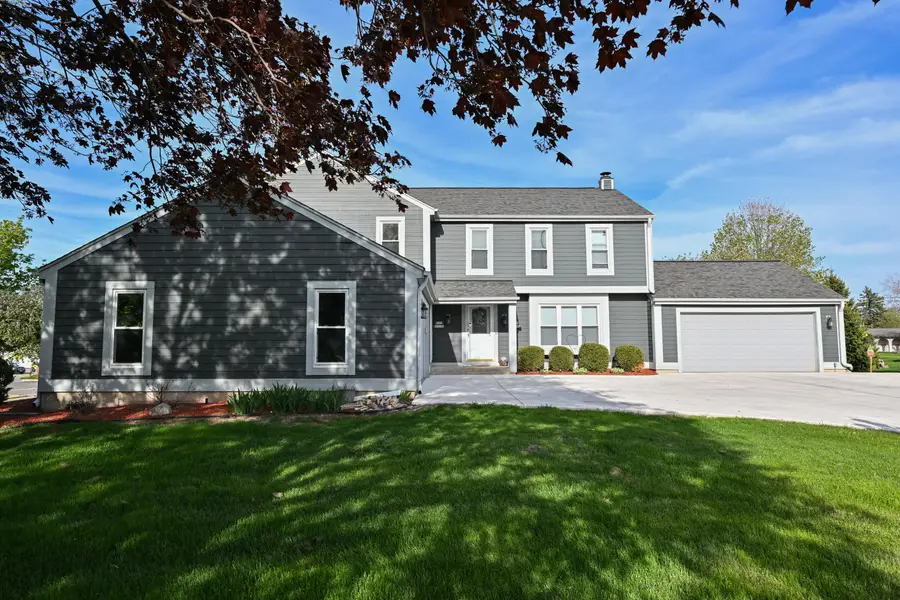 W167N11188 Queens Ct, Germantown, WI 53022 - #2