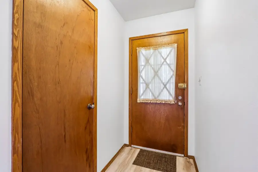 17654 Nassau Dr, Brookfield, WI 53045 - #2