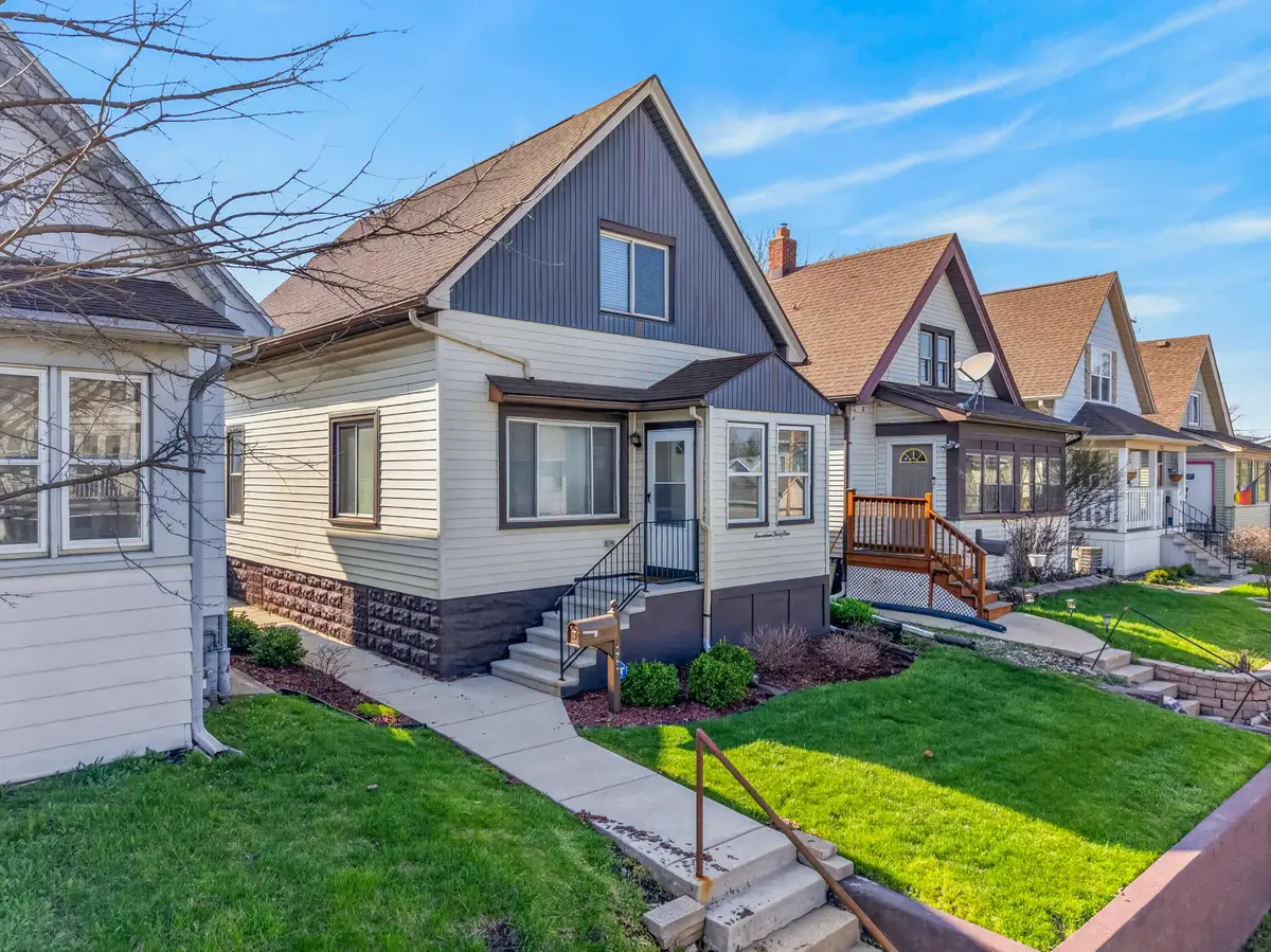 1731 S 65th St, West Allis, WI 53214 - #1