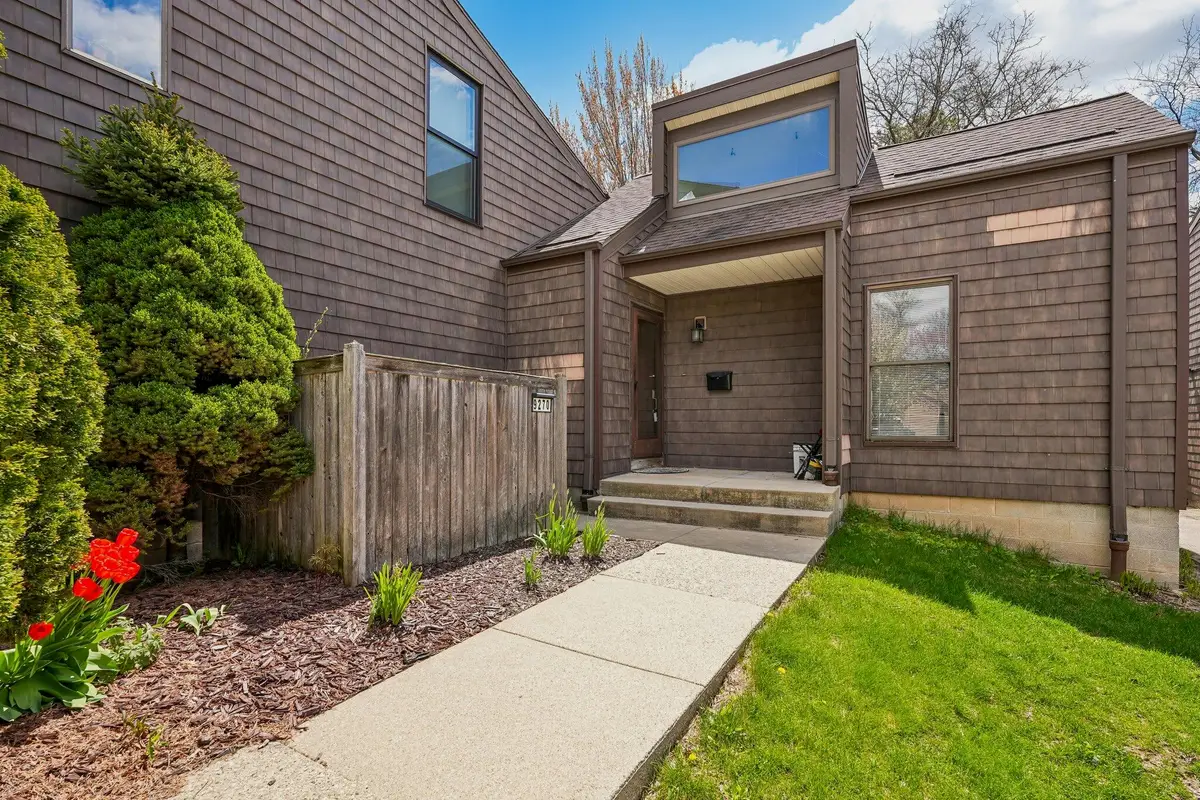9270 N 70th St, Milwaukee, WI 53223 - #1