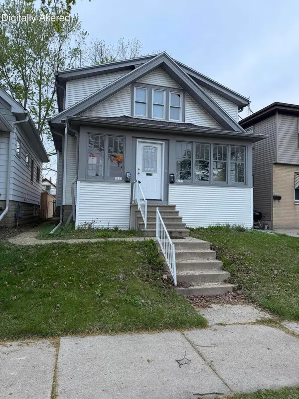 2231 S 58th St, West Allis, WI 53219